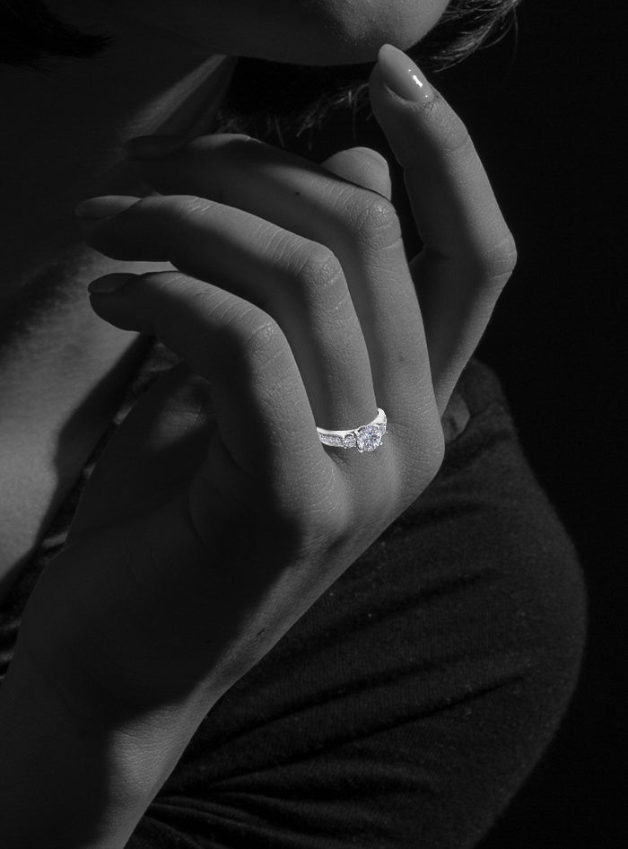 Engagement Ring Round Diamond-1.40 Ct TW-White | Anvaya Canada